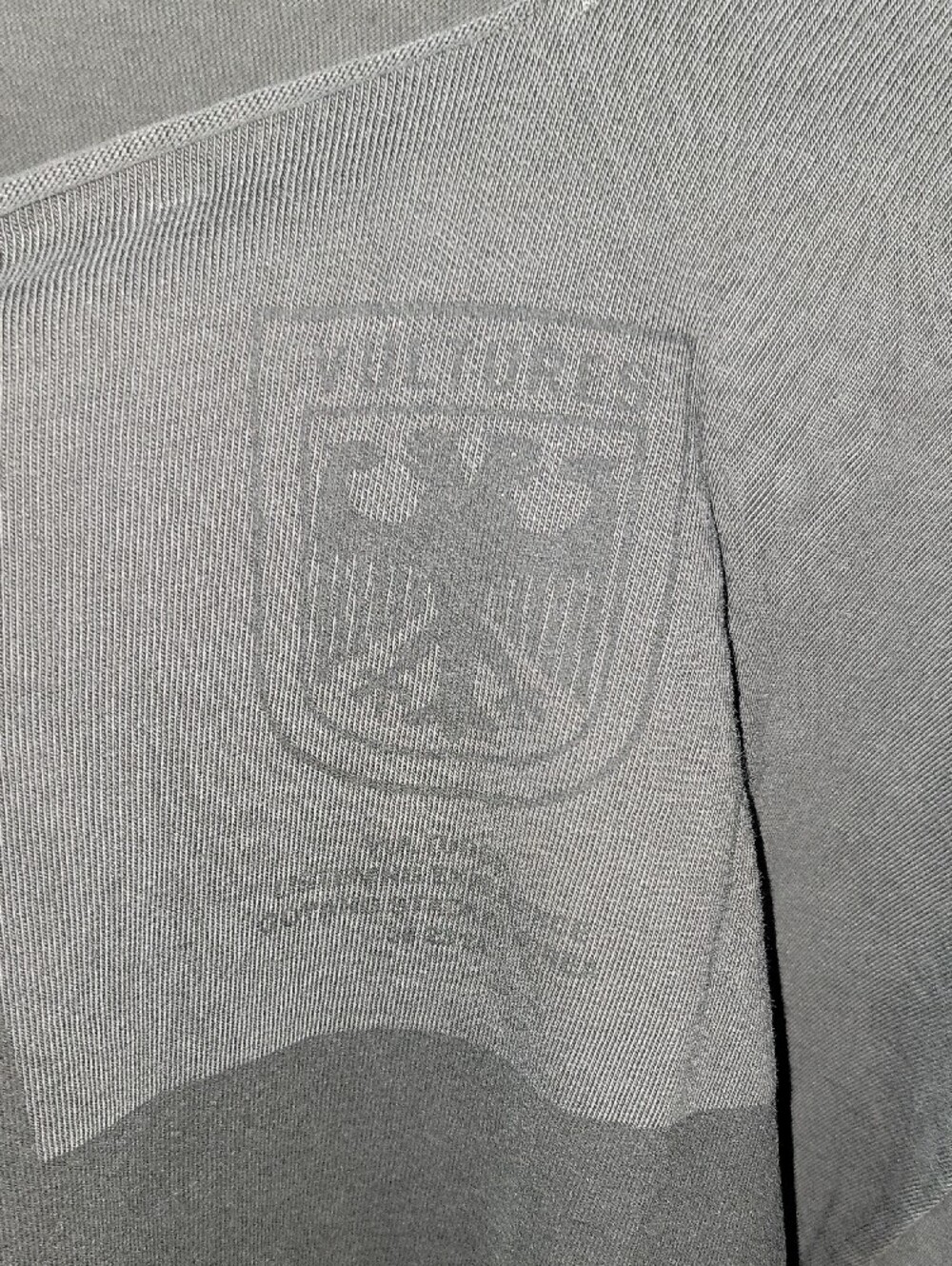 Kanye West VULTURES Oversized Korea Exclusive T-shirt-Size 3 L/XL - Picture 3 of 11
